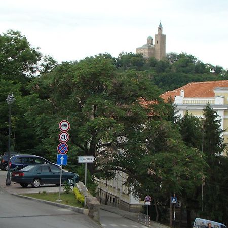 Guest House Selin Veliko Tŭrnovo Eksteriør bilde